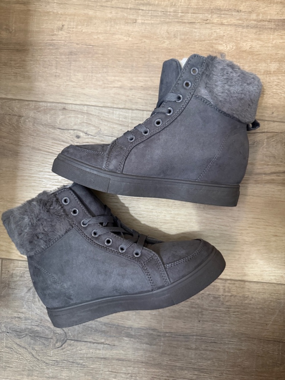Women's Gray Faux Fur High-Top Wedge Sneakers